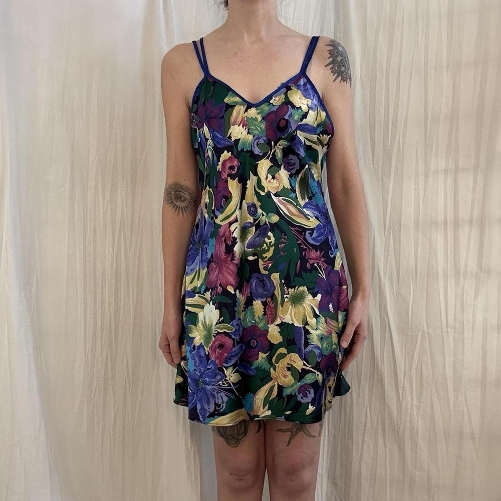 Purple, Blue, Pink, Green Satin Floral‎ Nighty Nightie Chemise Vintage 90s M